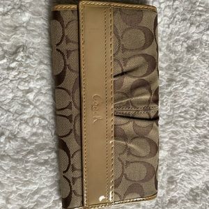 Coach wallet